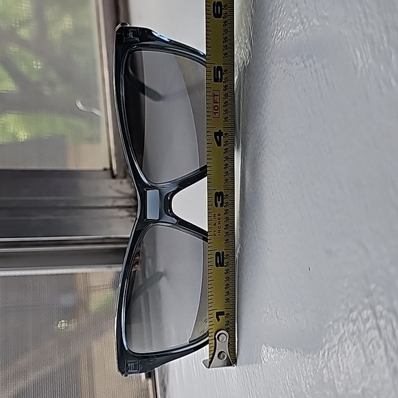 Oakley Women's Sunglasses - Picture 10 of 12